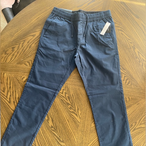 RW & CO Slim Fit Tapered Chinos | 29x32 - Picture 2 of 4